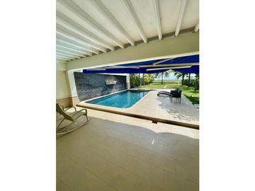 VENDA CASA CON SALIDA DIRECTA AL MAR EN CONDOMINIO CASA DEL MAR