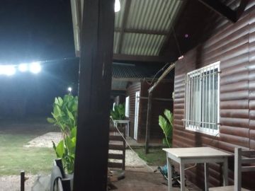 Complejo de cabañas en venta - 4 Ufs - Miramar