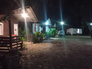 Complejo de cabañas en venta - 4 Ufs - Miramar