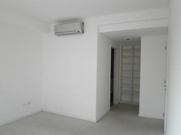 Departamento en venta - 1 Dormitorio 2 Baños - Puerto Madero