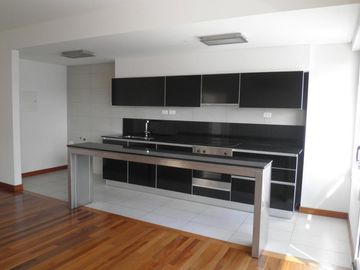 Departamento en venta - 1 Dormitorio 2 Baños - Puerto Madero
