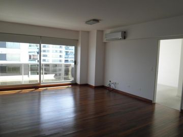 Departamento en venta - 1 Dormitorio 2 Baños - Puerto Madero