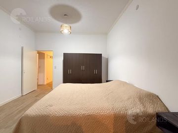 Venta Departamento 4 Ambientes con Balcón Corrido en Recoleta