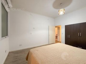 Venta Departamento 4 Ambientes con Balcón Corrido en Recoleta