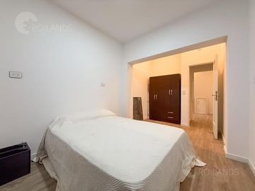 Venta Departamento 4 Ambientes con Balcón Corrido en Recoleta