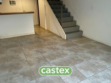 Departamento de dos ambientes en alquiler anual en Jardines de Saravi