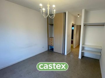 Departamento de dos ambientes en alquiler anual en Jardines de Saravi