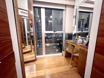 Amplio departamento en venta en City Towers Black