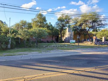 Casa en Venta en Las Tapias sobre la ruta