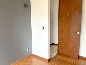 Venta Departamento de 1 Recámara en City Towers Black