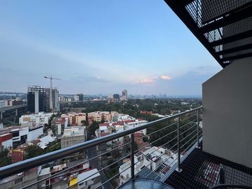 Moderno Loft en Park Pedregal en Venta