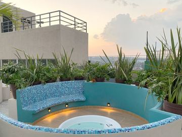Moderno Loft en Park Pedregal en Venta