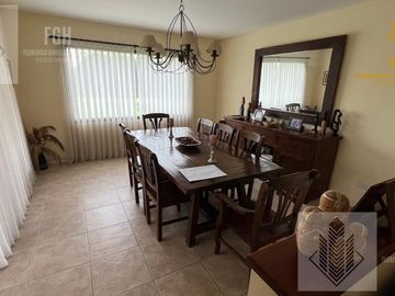 Casa en  venta Barrio Santa Catalina Villanueva