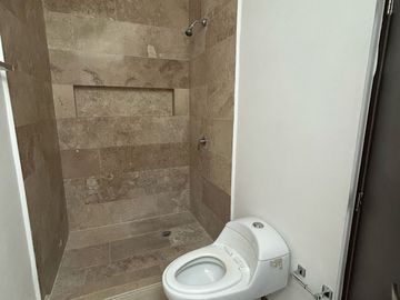 ¡Oportunidad Única en Privada Amantea!