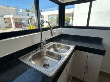 ¡Oportunidad Única en Privada Amantea!