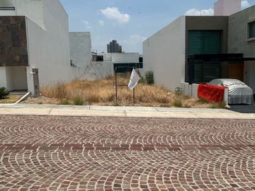 TERRENO EN JURIQUILLA CUMBRES DEL LAGO QUERETARO
