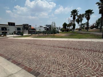 TERRENO EN JURIQUILLA CUMBRES DEL LAGO QUERETARO