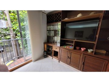 Venta De Apartamento La Aguacatala, El Poblado