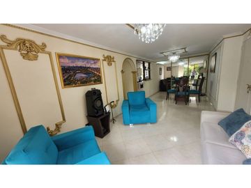 Venta De Apartamento La Aguacatala, El Poblado