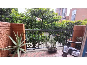 Venta De Apartamento La Aguacatala, El Poblado