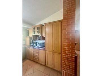 HERMOSA CASA DE 2 NIVELES EN CONJUNTO DE 4 CASAS. VILLA CAMPESTRE
