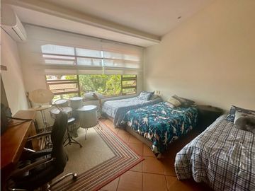 HERMOSA CASA DE 2 NIVELES EN CONJUNTO DE 4 CASAS. VILLA CAMPESTRE