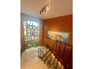 HERMOSA CASA DE 2 NIVELES EN CONJUNTO DE 4 CASAS. VILLA CAMPESTRE
