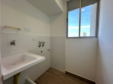 VENDO APARTAMENTO PARA ESTRENAR EN ALTOS DE LOS ROSALES