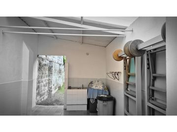 Lote Urbano en Ricaurte – Gran Potencial Residencial y Comercial