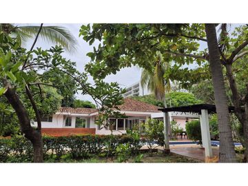 Lote Urbano en Ricaurte – Gran Potencial Residencial y Comercial