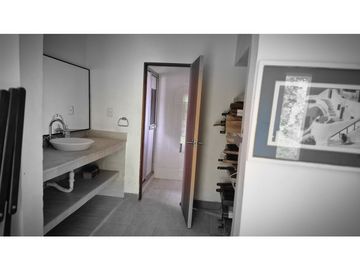 Lote Urbano en Ricaurte – Gran Potencial Residencial y Comercial