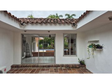 Lote Urbano en Ricaurte – Gran Potencial Residencial y Comercial