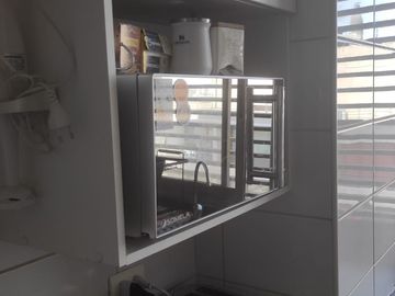 AMPLIO Y RECIEN REFACCIONADO DPTO. EN VENTA UF 2.800 70 MT2 METRO PARQUE ALMAGRO