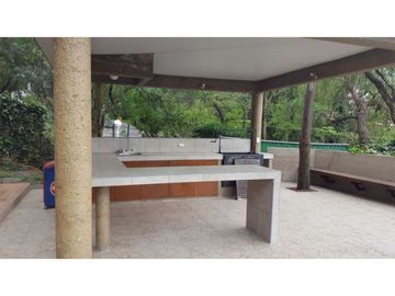 Terreno en Venta en fraccionamiento ecológico con Casa Club
