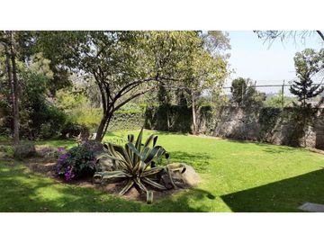 Terreno en Venta en fraccionamiento ecológico con Casa Club