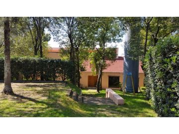 Terreno en Venta en fraccionamiento ecológico con Casa Club