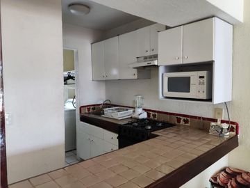 Departamento amueblado en renta en el Club de Tenis Burgos, en Temixco, Mor.