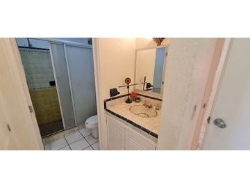 Departamento amueblado en renta en el Club de Tenis Burgos, en Temixco, Mor.