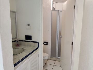 Departamento amueblado en renta en el Club de Tenis Burgos, en Temixco, Mor.