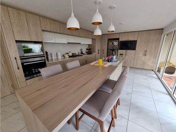 Casa en Venta en San Lucas Xochimanca, Xochimilco, CDMX.