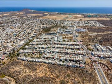 Casa en venta en Los Cabos, 3 recamaras, amueblado, portales residencial cabo san lucas