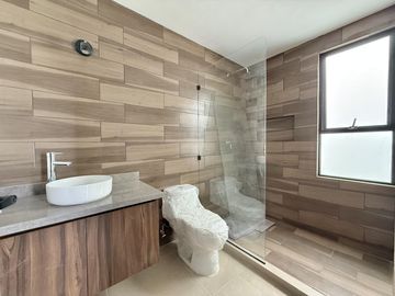CASA EN VENTA EN FRACCIONAMIENTO ALTANA, ZONA SAN PEDRO CHOLULA