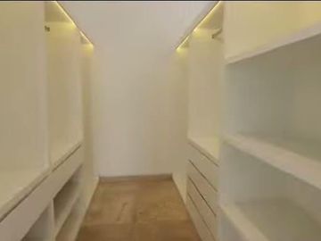 CASA EN VENTA EN EXCLUSIVO CLUB DE GOLF “PARAÍSO COUNTRY CLUB”