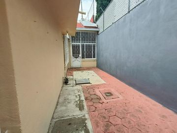 Casa en  Venta en SANTA MARÍA IXTULCO  TLAXCALA, TLAX. Sup 500 m2