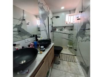 CASA DUPLEX AMOBLADA  en ARRIENDO.Quintas de la CASTELLANA
