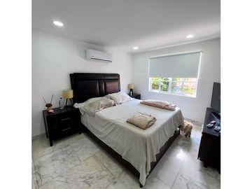 CASA DUPLEX AMOBLADA  en ARRIENDO.Quintas de la CASTELLANA