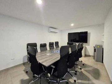 Casa de 6 Habitaciones Ideal para Oficinas en Montevideo Mérida Yucatán