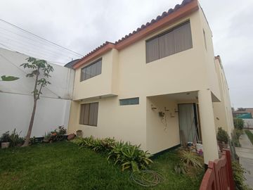 OCASION CASA 225M2  CERCA A LA UPC