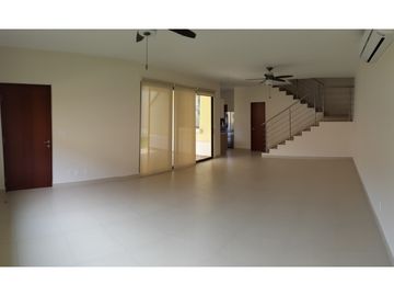 CASA EN ALQUILER RIVER VALLEY PANAM PACFICO