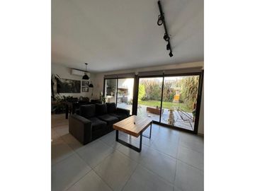 VENTA DUPLEX 3 DORMITORIOS 3 BAÑOS GREENVILLE 2 CORDOBA 
